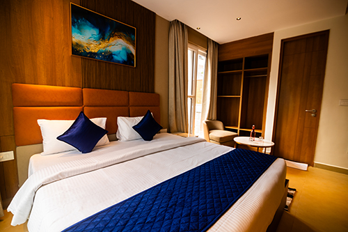 Royal Suite Room Image 2